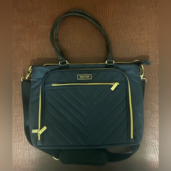 Kenneth Cole 15” laptop and tablet business tote bag - Picture 3 of 3